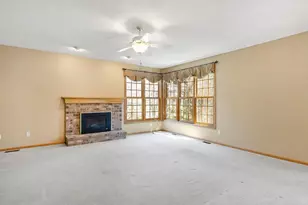 15395 Boulder Pointe Rd, Eden Prairie, MN 55347 - Photo 12