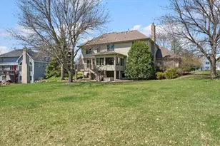 15395 Boulder Pointe Rd, Eden Prairie, MN 55347 - Photo 2