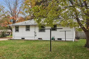 7006 Ewing Ave N, Brooklyn Center, MN 55429 - Photo 34