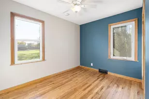 918 3rd St SW, Waseca, MN 56093 - Photo 14