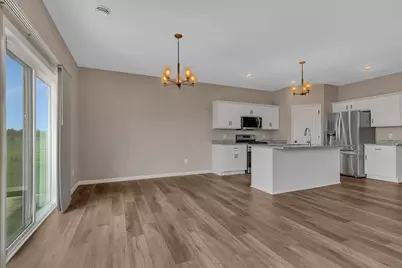 683 47th Avenue NE, Saint Cloud, MN 56304 - Photo 6