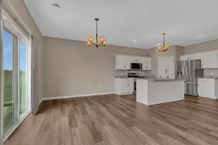 683 47th Ave NE, Saint Cloud, MN 56304 - Photo 6