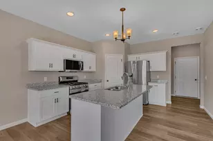 683 47th Ave NE, Saint Cloud, MN 56304 - Photo 4