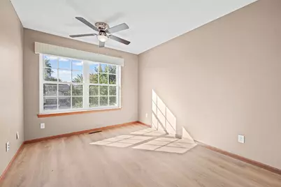 941 Newport Avenue, Shakopee, MN 55379 - Photo 28