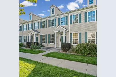 941 Newport Avenue, Shakopee, MN 55379 - Photo 2