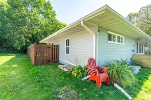 904 N Rosemary Ave, Fergus Falls, MN 56537 - Photo 18