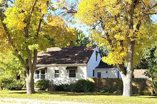 611 Central Ave, Buffalo, MN 55313 - Photo 1