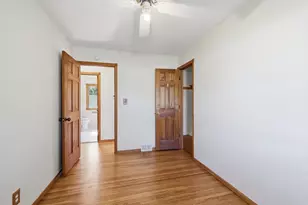 2223 Maryland Ave E, Saint Paul, MN 55119 - Photo 16