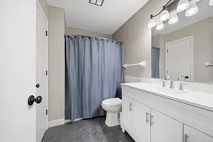 9712 Cimarron Cir, Minnetonka, MN 55305 - Photo 28
