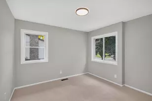 10605 Union Terrace Way N, Plymouth, MN 55441 - Photo 12