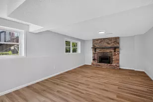 10605 Union Terrace Way N, Plymouth, MN 55441 - Photo 16