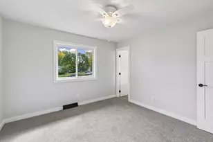20375 Hughes Ave W, Lakeville, MN 55044 - Photo 12