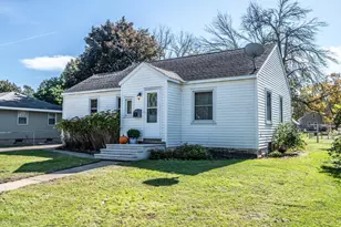 704 Elm St, Farmington, MN 55024 - Photo 6