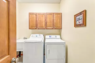 10801 Thone Rd, Woodbury, MN 55129 - Photo 38