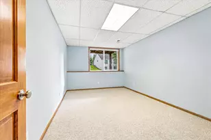 10801 Thone Rd, Woodbury, MN 55129 - Photo 46