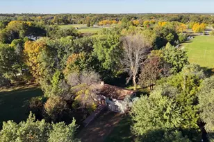 9270 Kiowa Trail, Chanhassen, MN 55317 - Photo 18