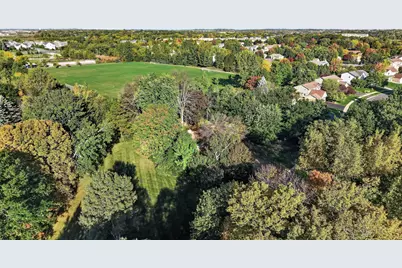 9270 Kiowa Trail, Chanhassen, MN 55317 - Photo 10