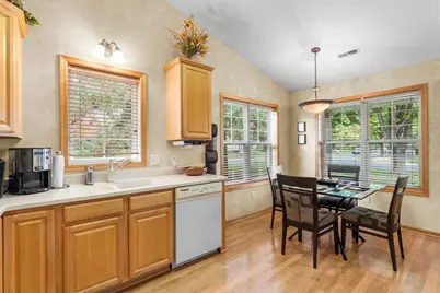 308 Arrowhead Drive, Lino Lakes, MN 55014 - Photo 6