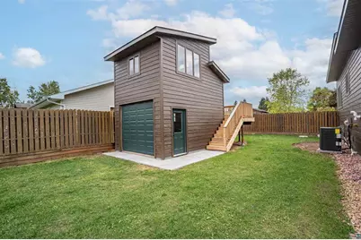 5202 Ogden Avenue, Superior, WI 54880 - Photo 8