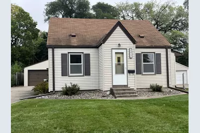 9917 Pleasant Avenue S, Bloomington, MN 55420 - Photo 2