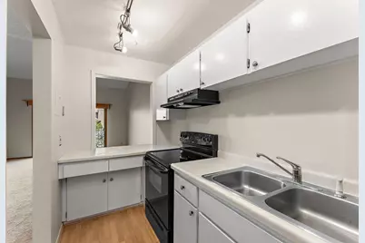 4100 Parklawn Avenue #318, Edina, MN 55435 - Photo 14