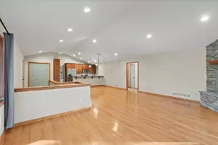 1158 Summit Ave, Mahtomedi, MN 55115 - Photo 10