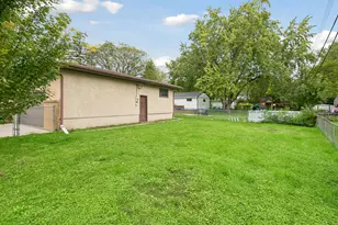 2267 Mohawk Road E, North Saint Paul, MN 55109 - Photo 38