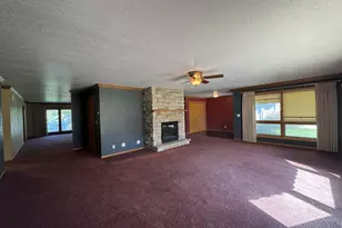 541 Southport Dr, Fairmont, MN 56031 - Photo 8