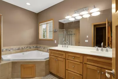 7654 Bennett Court, Inver Grove Heights, MN 55077 - Photo 12