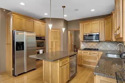 7654 Bennett Court, Inver Grove Heights, MN 55077 - Photo 8