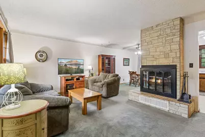 740 17th Avenue N, South Saint Paul, MN 55075 - Photo 2