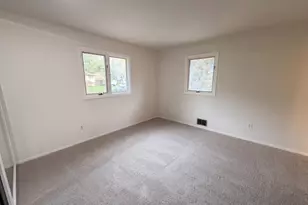 12228 Allen Dr, Burnsville, MN 55337 - Photo 4