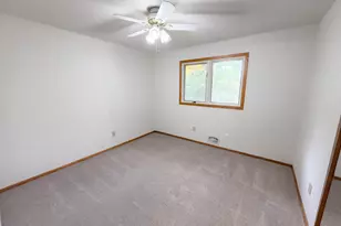 12228 Allen Dr, Burnsville, MN 55337 - Photo 10