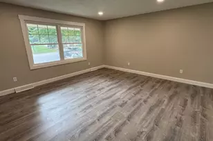 60 18th Pl NE, Owatonna, MN 55060 - Photo 10