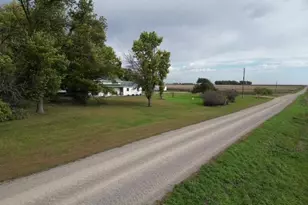 35566 720th Ave, Morton, MN 56270 - Photo 18