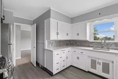 3416 Xenwood Avenue S, Saint Louis Park, MN 55416 - Photo 2