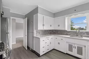 3416 Xenwood Ave S, Saint Louis Park, MN 55416 - Photo 2