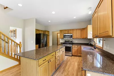 7024 W 144th Street, Savage, MN 55378 - Photo 10