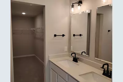 12644 Erskin Street NE, Blaine, MN 55449 - Photo 12