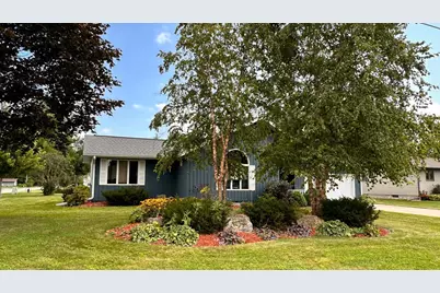 110 Angelique Avenue, Wabasha, MN 55981 - Photo 1