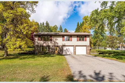 1303 SW 6th Street, Grand Rapids, MN 55744 - Photo 1
