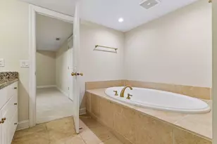 406 River St, Minneapolis, MN 55401 - Photo 50