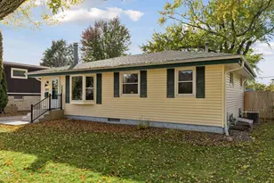 1913 Independence Ave N, Golden Valley, MN 55427 - Photo 38