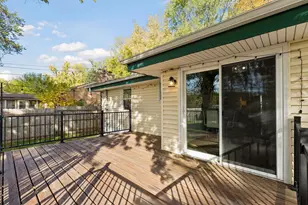 1913 Independence Ave N, Golden Valley, MN 55427 - Photo 32