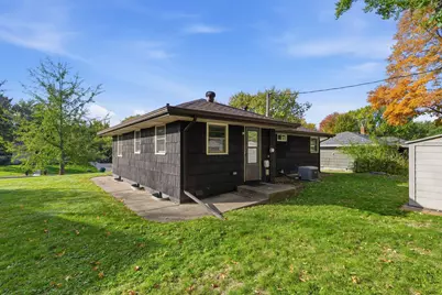 443 Eldridge Avenue W, Roseville, MN 55113 - Photo 32