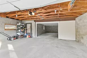 443 Eldridge Ave W, Roseville, MN 55113 - Photo 30
