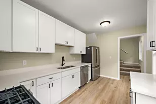 2731 Fremont Ave S, Minneapolis, MN 55408 - Photo 22