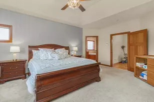 21872 Carrbridge Ct, Lakeville, MN 55044 - Photo 20