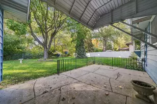 6131 Lee Ave N, Brooklyn Center, MN 55429 - Photo 50