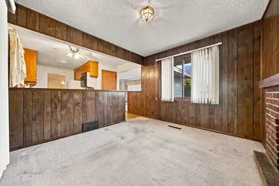 6131 Lee Avenue N, Brooklyn Center, MN 55429 - Photo 28